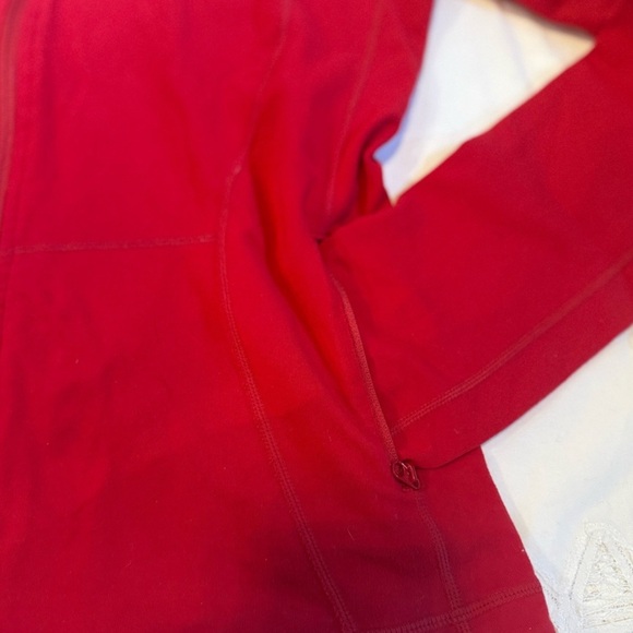 Red Lululemon define jacket - Picture 8 of 9